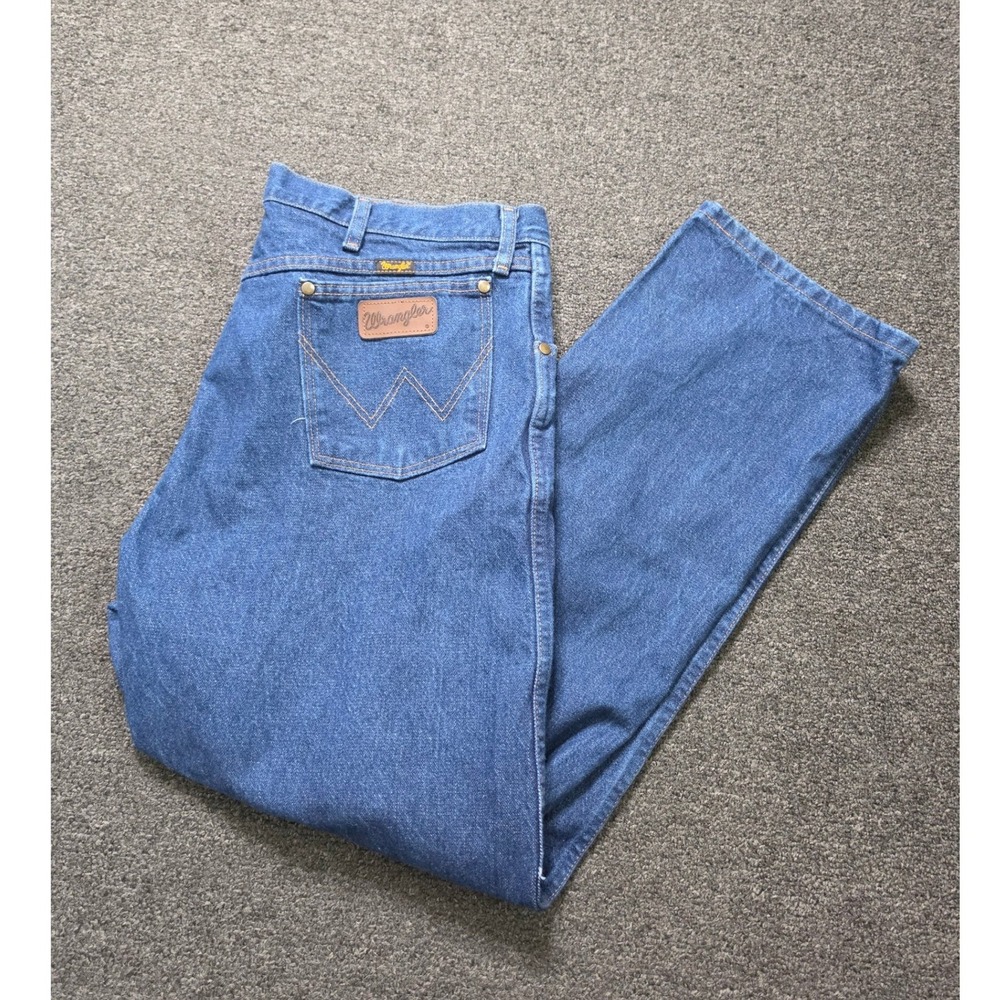 Wrangler Regular Fit Cowboy Cut Blue Jeans Mens 38x32 47MWZ Denim Ranch Western